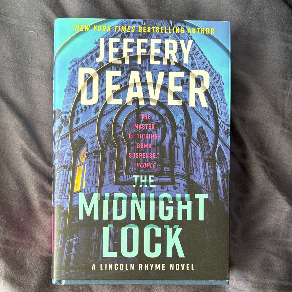 The Midnight Lock (Lincoln Rhyme #15) by Jeffery Deaver - Hardcover